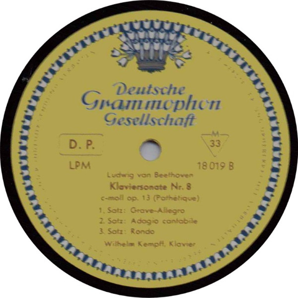 ladda ner album Ludwig Van Beethoven Wilhelm Kempff - Klaviersonate Nr 7 D dur Op 10 Nr 3 Klaviersonate Nr 8 c moll Op13 Pathétique