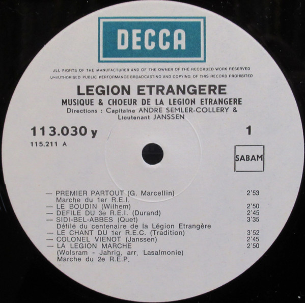 Album herunterladen Musique & Chœur de la Légion Etrangère - The World Of La Legion Etrangere