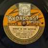 Teddy Brown (4) With  The Manhattan Melodymakers - Singin' In The Bathtub / Go To Bed