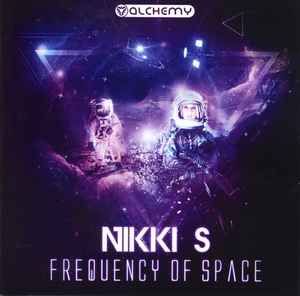 Обложка альбома Frequency Of Space от Nikki S (2)