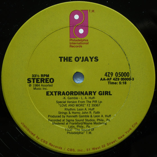 baixar álbum The O'Jays - Extraordinary Girl