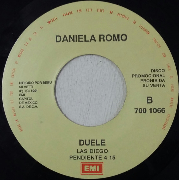 ladda ner album Daniela Romo - Duele