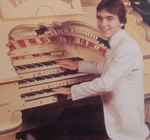 ladda ner album Nicholas Martin - 50 Golden Oldies With Nicholas Martin At The Wurlitzer Organ Of Turners Musical Merry Go Round