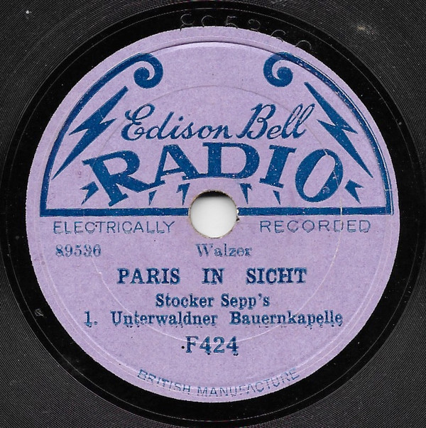 lataa albumi Stocker Sepp's 1 Unterwaldner Bauernkapelle - Auf Froher Fahrt Paris In Sicht