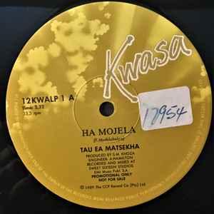 Tau Ea Matsekha - Ha Mojela album cover