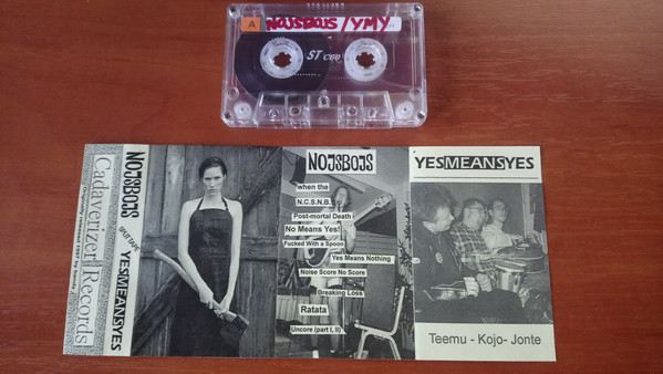 Album herunterladen Nojsbojs Yesmeansyes - Split Tape