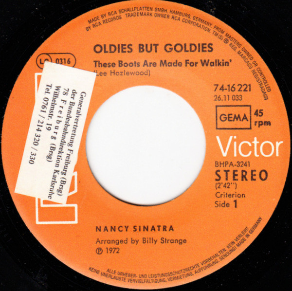 baixar álbum Nancy Sinatra - These Boots Are Made For Walkin How Does That Grab You Darlin
