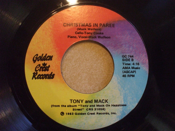 ladda ner album Tony & Mack - Christmas Tree Park