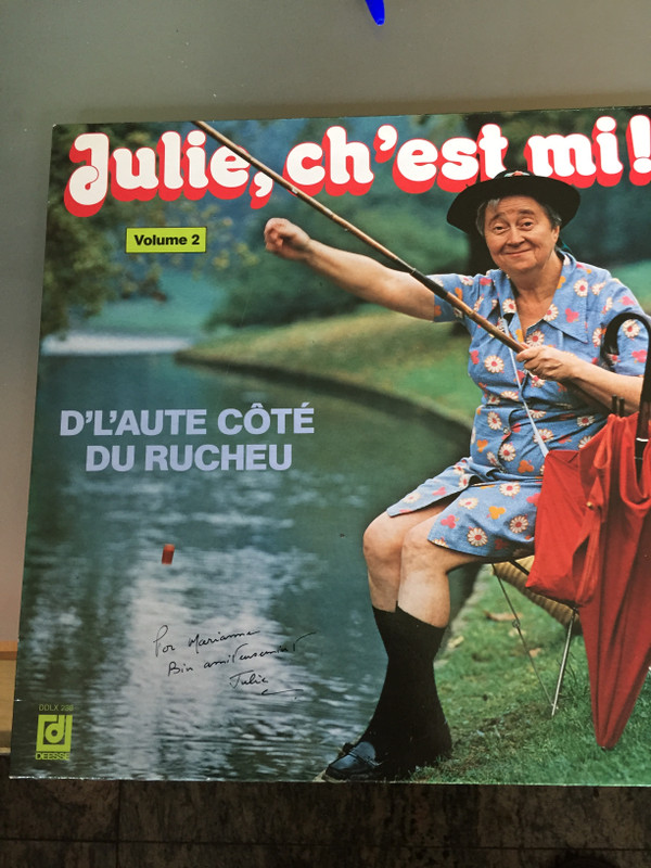 lataa albumi Julie Ch'Est Mi - VOL 2