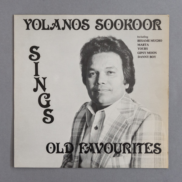 ladda ner album Yolanos Sookoor - Sings Old Favourites