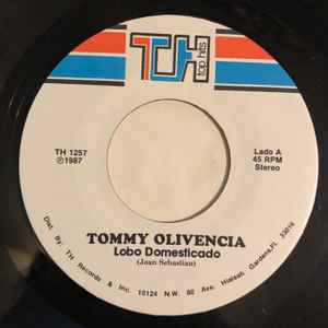 Tommy Olivencia - Lobo Domesticado / Medley Aniversario album cover