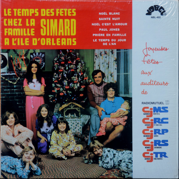 last ned album La Famille Simard - Le Temps Des Fêtes Chez La Famille Simard A LIle DOrleans