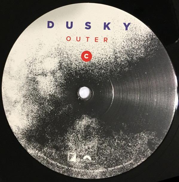 Dusky - Outer | Polydor (POLY 4798564) - 4