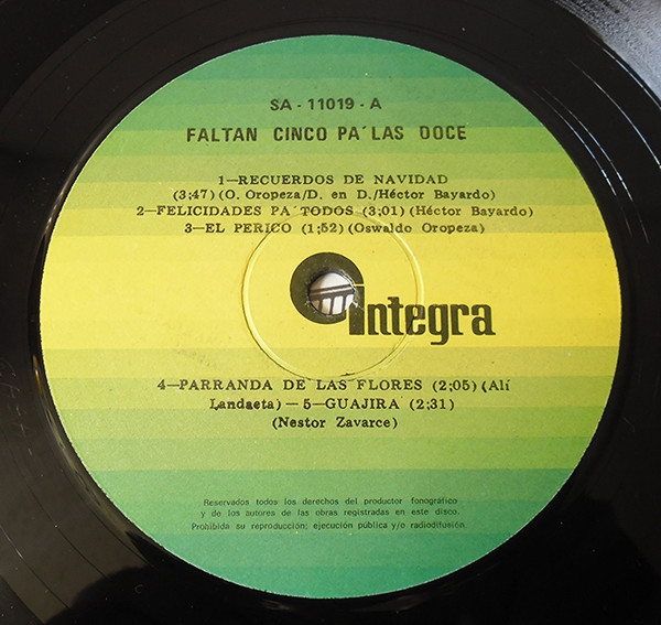 ladda ner album Nestor Zavarce - Faltan Cinco PaLas Doce