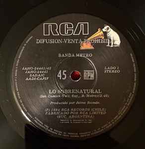 Banda Metro - Lo Sobrenatural / Locura Total album cover
