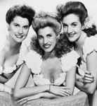 last ned album Andrews Sisters, The - Hold Tight Hold Tight Billy Boy