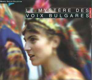 Le Mystère Des Voix Bulgares - Volume 4 album cover