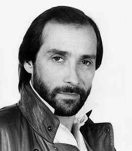 Lee Greenwood on Discogs