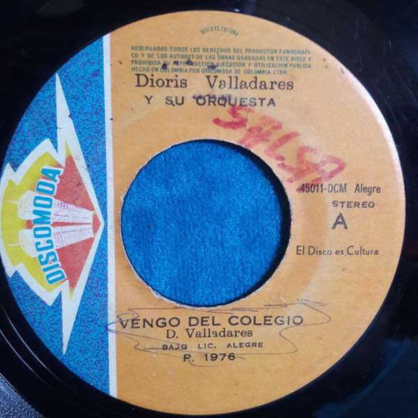 Album herunterladen Download Dioris Valladares Y Su Orquesta - Vengo Del Colegio Tu Ta Hecho album