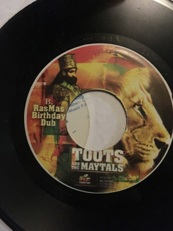 lataa albumi Toots & The Maytals Featuring Yassus Afari - Ras Mas Birthday