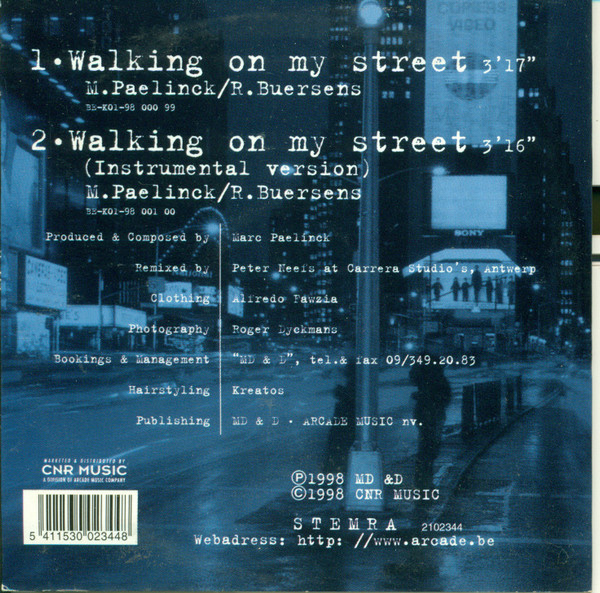 last ned album Scoop - Walking On My Street