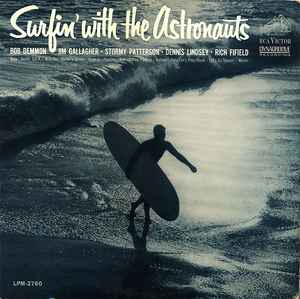 The Astronauts (3) - Surfin' With The Astronauts album cover