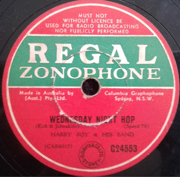 last ned album Harry Roy And His Band - Darktown Strutters Ball Wednesday Night Hop