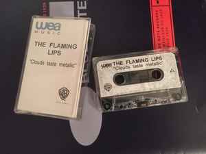 Flaming Lips「Clouds Taste Mettallic」カセット