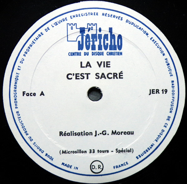 lataa albumi Various - La Vie Cest Sacré