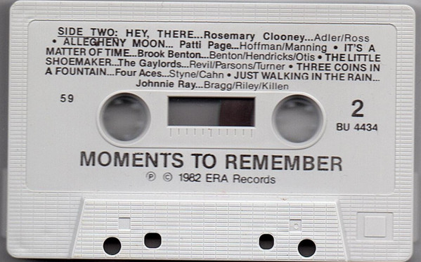 last ned album Download Various - Moments To Remember album