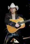 descargar álbum Dwight Yoakam - Turn It On Turn It Up Turn Me Loose Youre The One