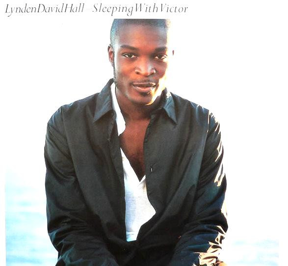 télécharger l'album Lynden David Hall - Sleeping With Victor