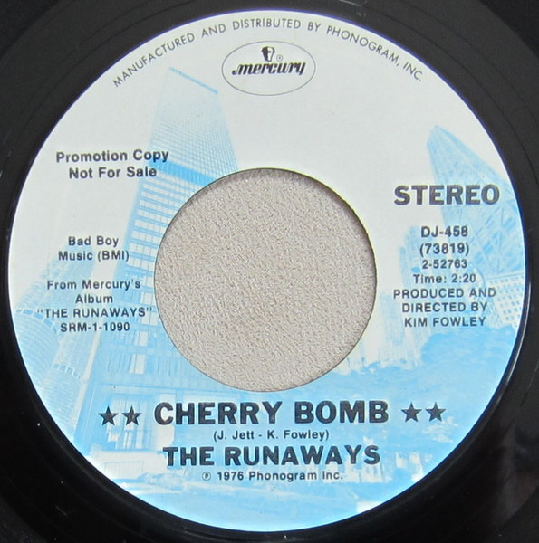 ザ・ランナウェイズ – 悩殺爆弾 = Cherry Bomb (1976, Vinyl) - Discogs