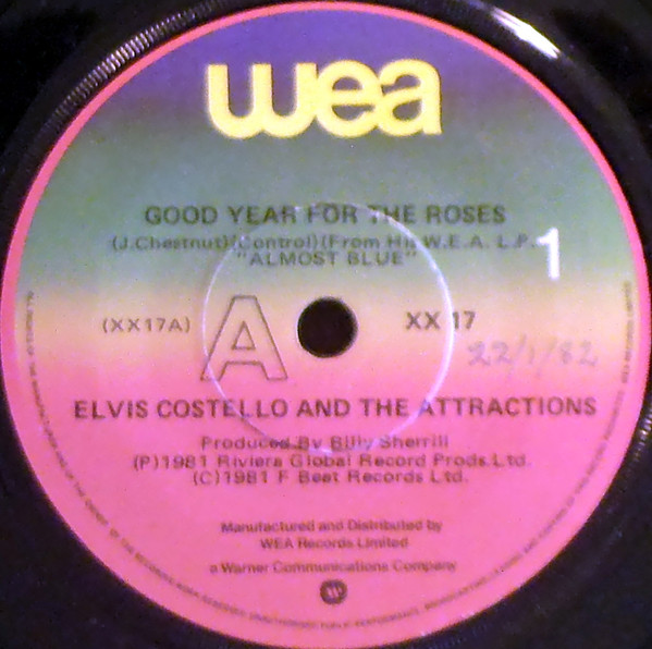 Album herunterladen Elvis Costello And The Attractions - Good Year For The Roses