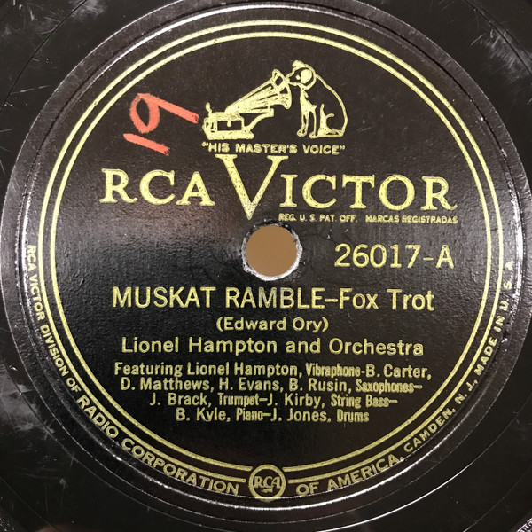 baixar álbum Lionel Hampton And Orchestra - Muskrat Ramble Ring Dem Bells