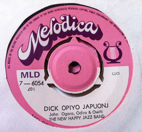 lataa albumi The New Happy Jazz Band - Dick Opiyo Japuonj Richard Ochogo Titta