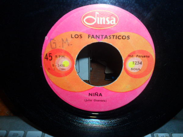 ladda ner album Los Fantasticos - Muchachita De Siempre Niña