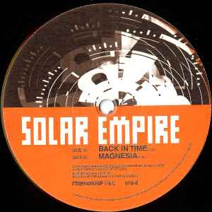 Portada de album Solar Empire - Back In Time / Magnesia