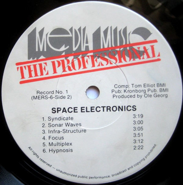 télécharger l'album Tom Elliot - Number 1 Space Electronics