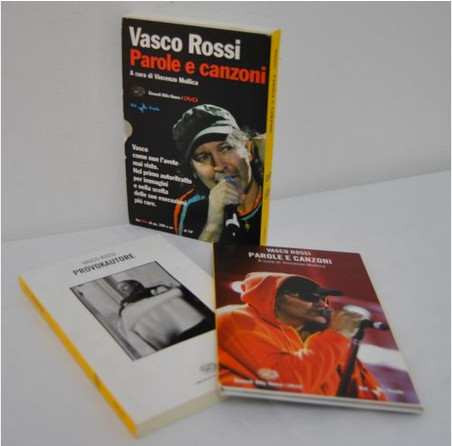 Album herunterladen Vasco Rossi - Parole E Canzoni