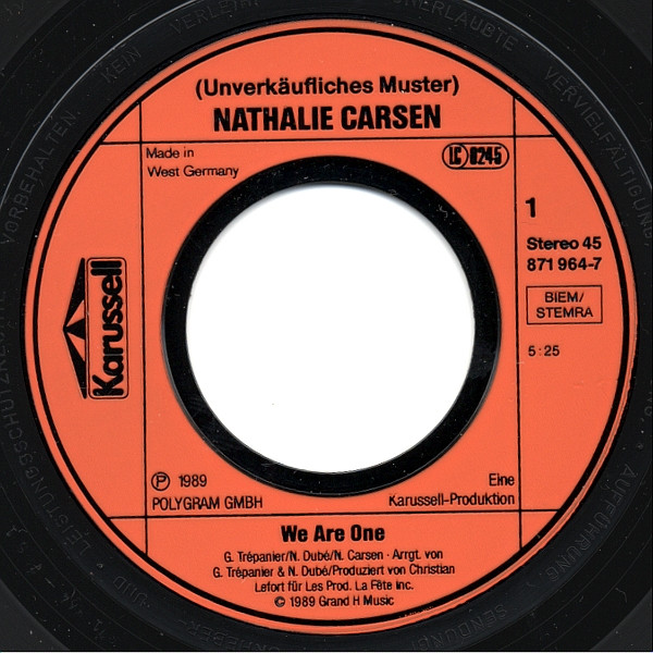 descargar álbum Nathalie Carsen - We Are One