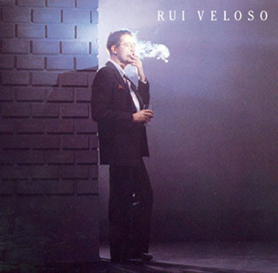 Album herunterladen Rui Veloso - Os Vês Pelos Bês
