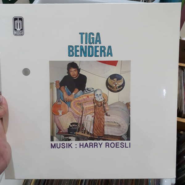 Harry Roesli – Tiga Bendera (1977, Vinyl) - Discogs