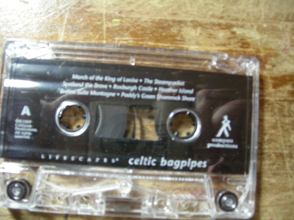 descargar álbum Dirk Freymuth, Laura MacKenzie - Celtic Bagpipes