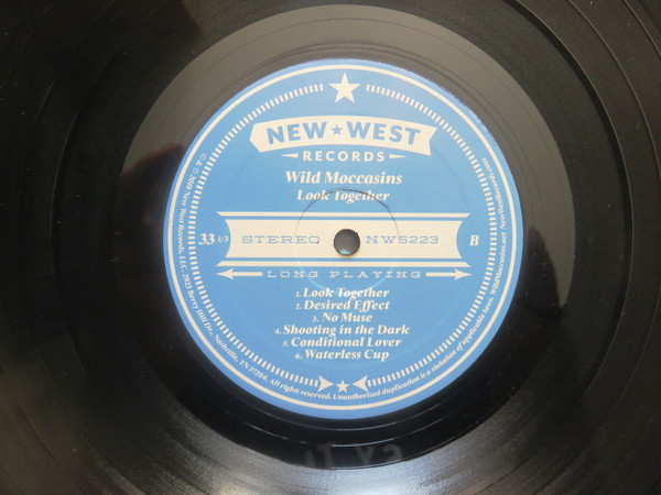 Wild Moccasins - Look Together | New West Records (NW5223) - 7