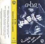 Cover of Quédate En Esos Caminos = Stay On These Roads, 1988, Cassette