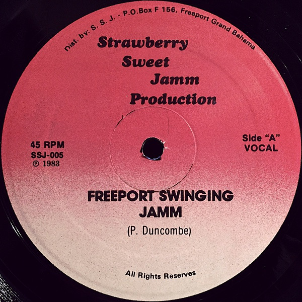télécharger l'album Strawberry Sweet Jamm Band - Freeport Swinging Jamm