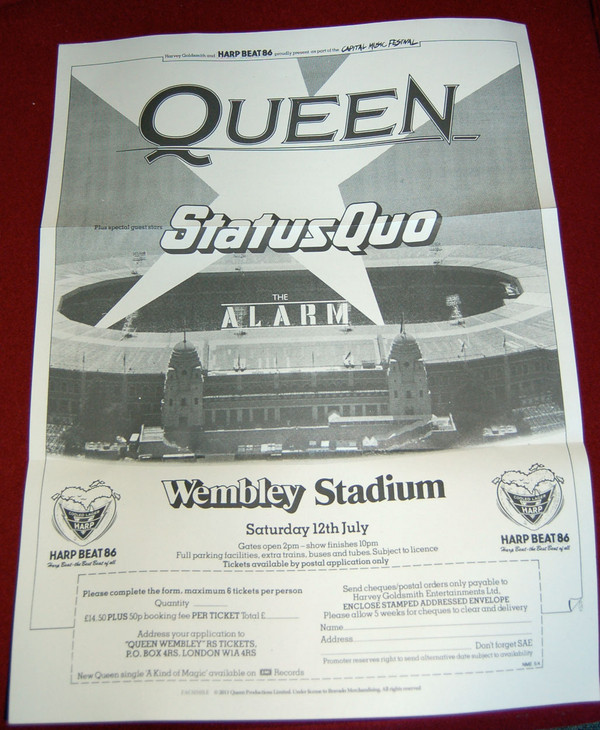 lataa albumi Queen - Live At Wembley Stadium Super Deluxe Edition