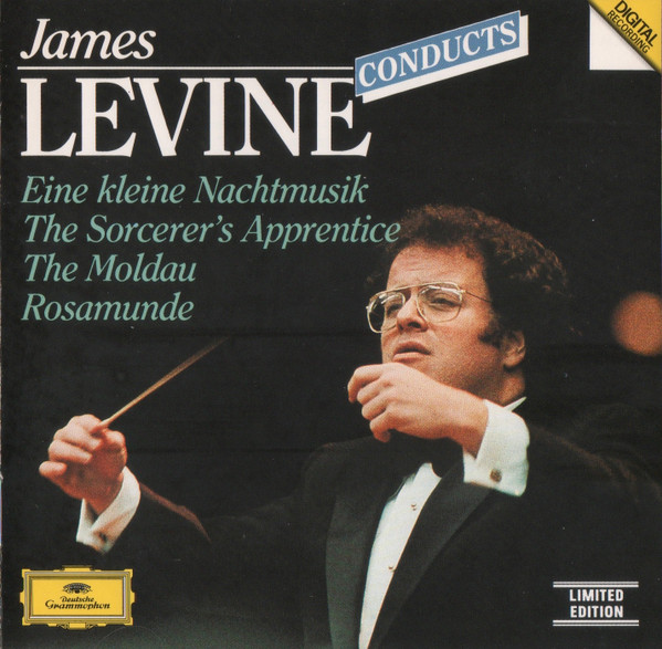 descargar álbum James Levine - James Levine Conducts Eine Kleine Nachtmusik The Sorcerers Apprentice The Moldau Rosamunde