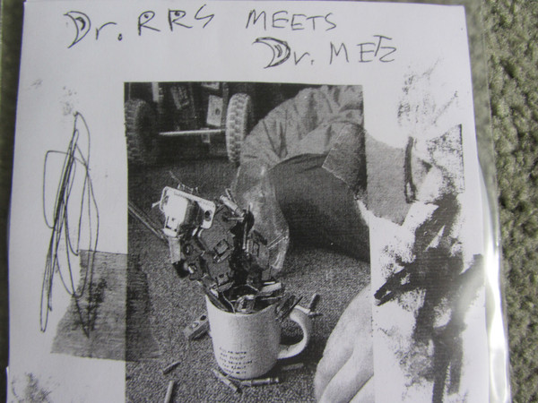 ladda ner album Dr RRS meets Dr Metz - Making a Crusifix In A Cup Of Tea